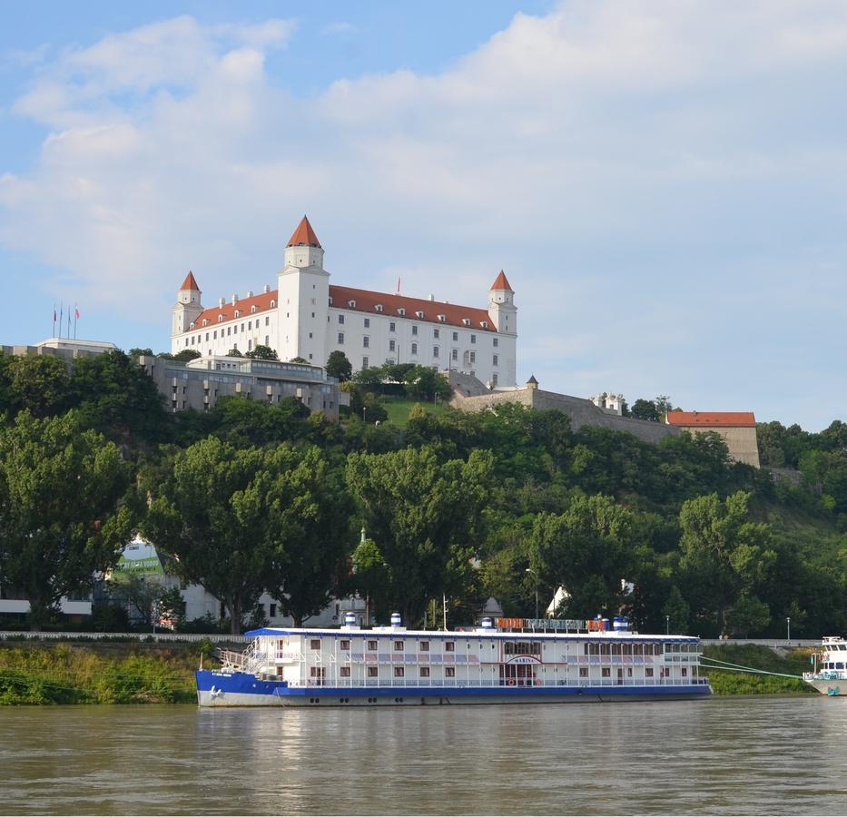 Botel Marina Bratislava Exterior photo